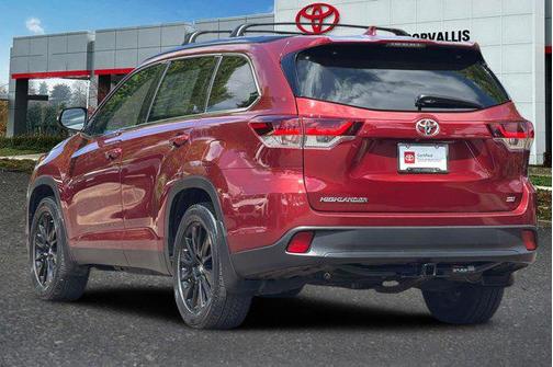 Salsa Red Pearl 2019 Toyota Highlander SE