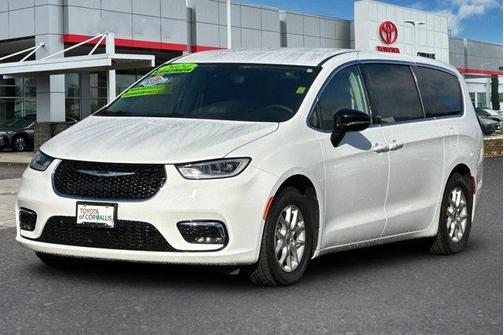 2024 Chrysler Pacifica Touring-L