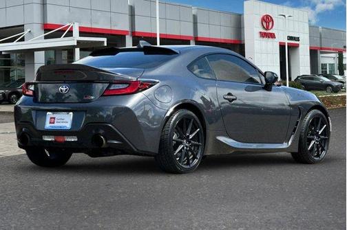 2024 Toyota GR86 Premium