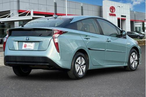 2016 Toyota Prius Four