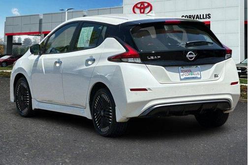 2023 Nissan Leaf SV PLUS