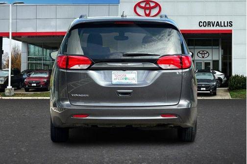 2021 Chrysler Voyager LXI