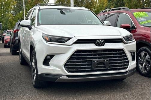 2024 Toyota Grand Highlander LIMITED