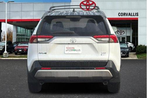 2025 Toyota RAV4 Hybrid XSE