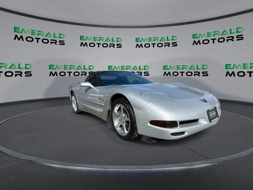 2001 Chevrolet Corvette Base