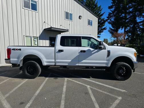2017 Ford F-250 XLT