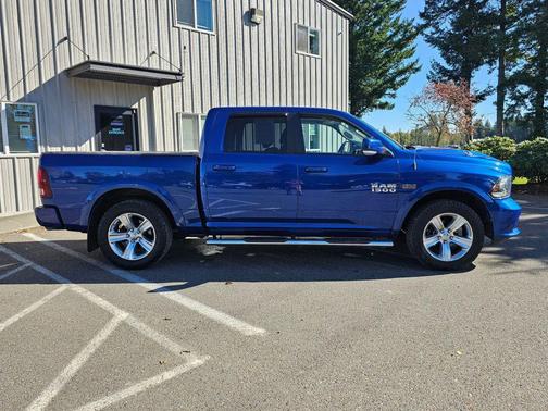 2015 RAM 1500 Sport