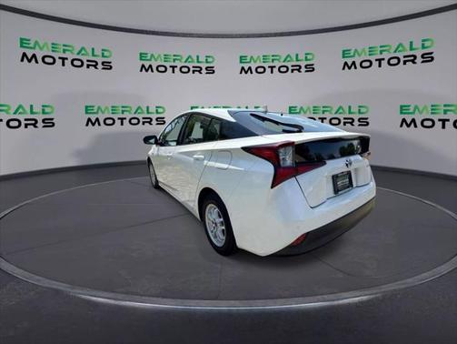 2019 Toyota Prius XLE