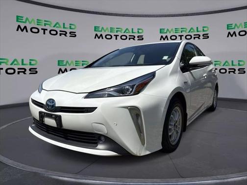 2019 Toyota Prius XLE