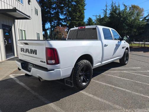 2018 RAM 1500 Sport