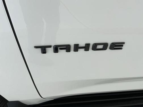 Iridescent Pearl Tricoat 2024 Chevrolet Tahoe Premier