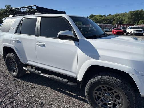 Super White 2019 Toyota 4Runner Sport