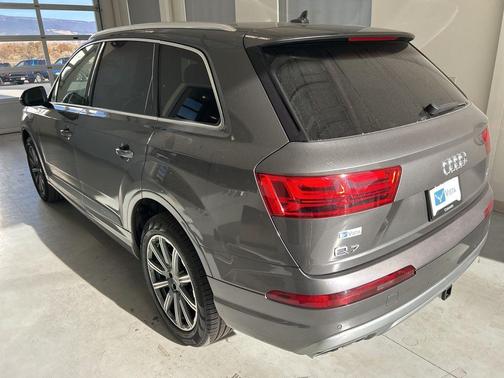 2018 Audi Q7 3.0T Premium Plus