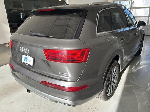 2018 Audi Q7 3.0T Premium Plus