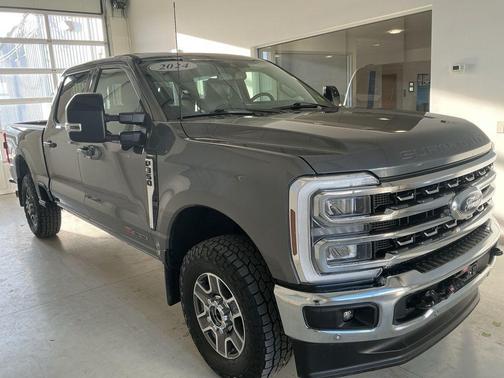 2024 Ford F-350 Lariat Super Duty