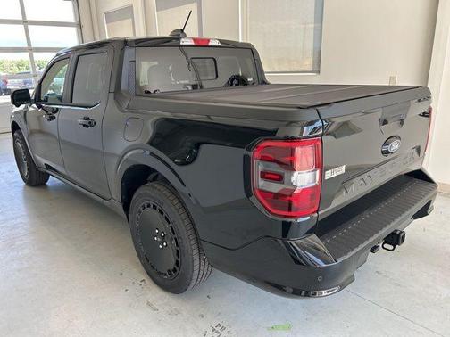 2025 Ford Maverick Lobo High