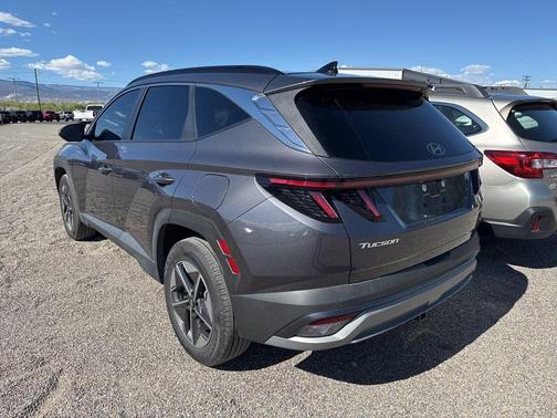 Titanium Gray 2025 Hyundai TUCSON Hybrid SEL Convenience