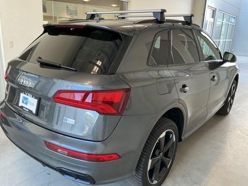 Daytona Gray Pearl Effect 2020 Audi SQ5 3.0T Premium