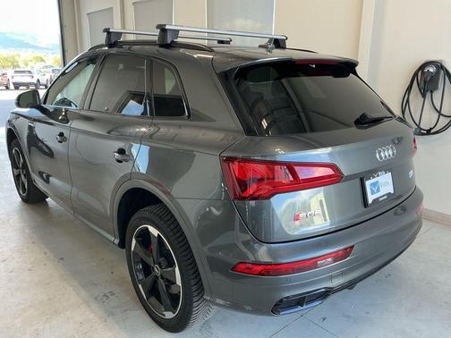 Daytona Gray Pearl Effect 2020 Audi SQ5 3.0T Premium