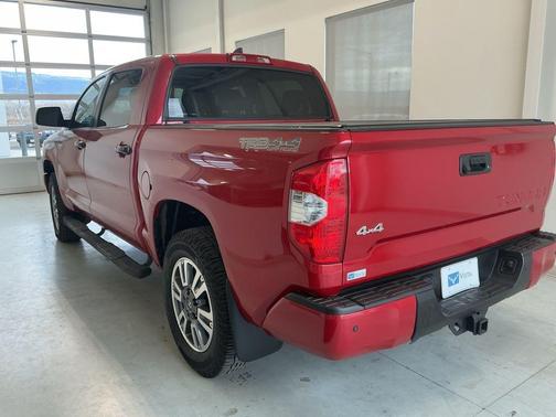 2020 Toyota Tundra Platinum