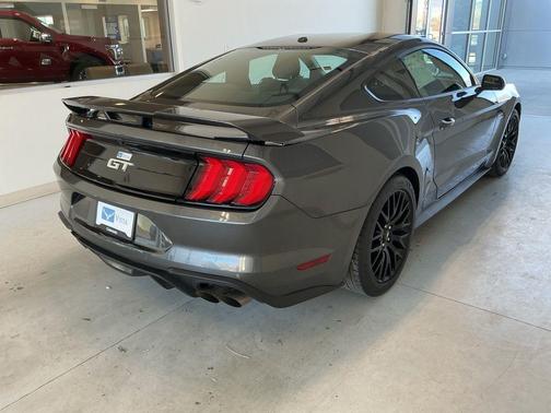 2020 Ford Mustang GT