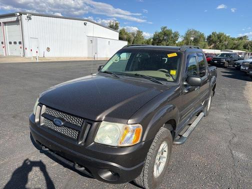 Green 2005 Ford Explorer Sport Trac XLT