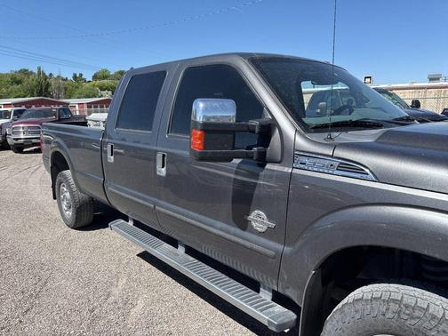 Magnetic Metallic 2015 Ford F-350 XLT
