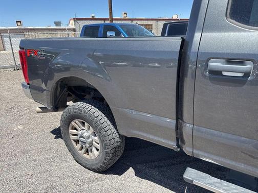 Magnetic 2017 Ford F-250 XLT