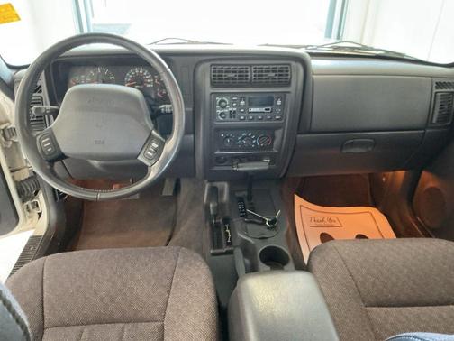 2001 Jeep Cherokee Classic