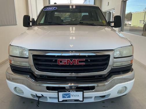 2005 GMC Sierra 2500 SLE