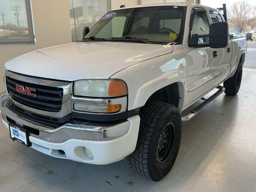 2005 GMC Sierra 2500 SLE
