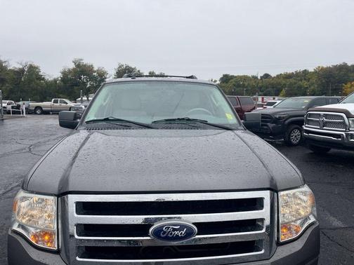 Sterling Gray Metallic 2011 Ford Expedition XLT