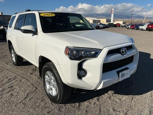 2019 Toyota 4Runner SR5