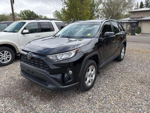 Midnight Black Metallic 2021 Toyota RAV4 XLE