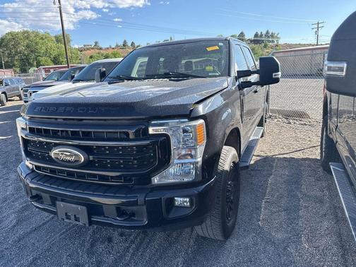 Black Metallic 2022 Ford F-250 XLT