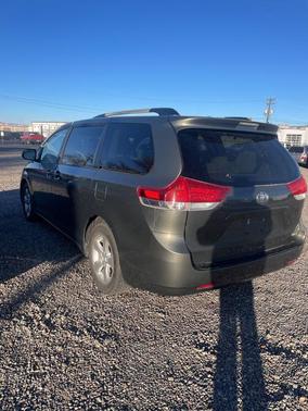 2013 Toyota Sienna LE