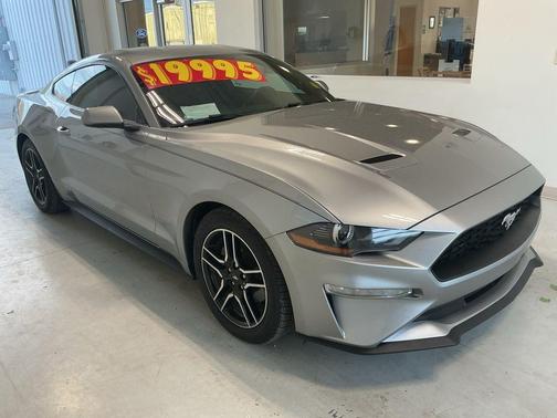 2020 Ford Mustang EcoBoost