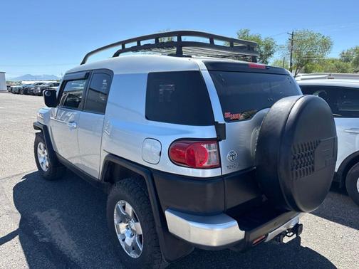 Titanium Metallic 2007 Toyota FJ Cruiser
