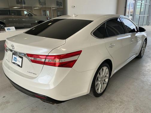 2013 Toyota Avalon Limited