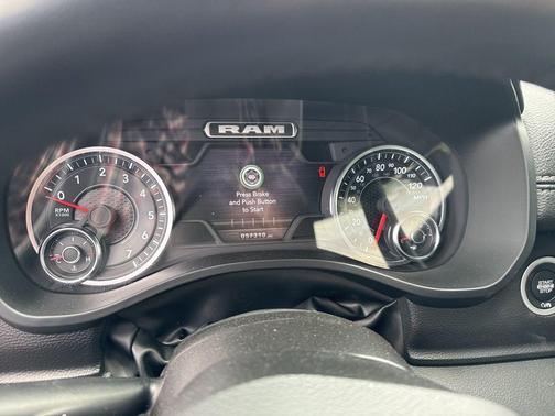 2024 RAM 1500 Laramie