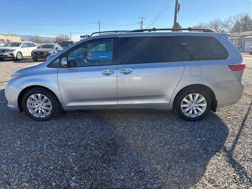 2016 Toyota Sienna Limited