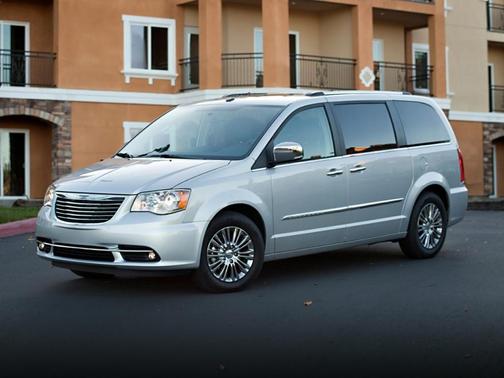 White 2014 Chrysler Town & Country Touring