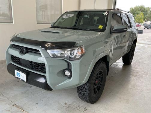 Lunar Rock 2022 Toyota 4Runner TRD Off Road Premium