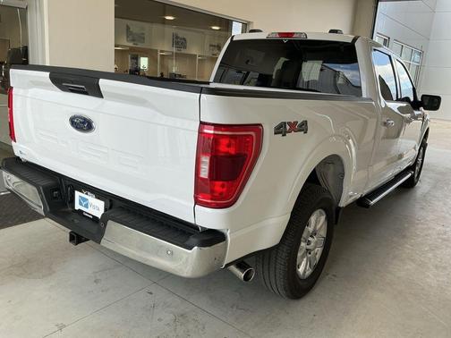 Oxford White 2023 Ford F-150 XLT