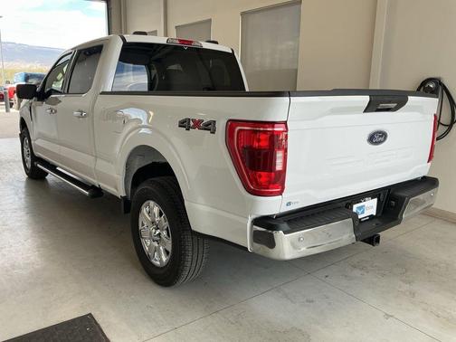 Oxford White 2023 Ford F-150 XLT