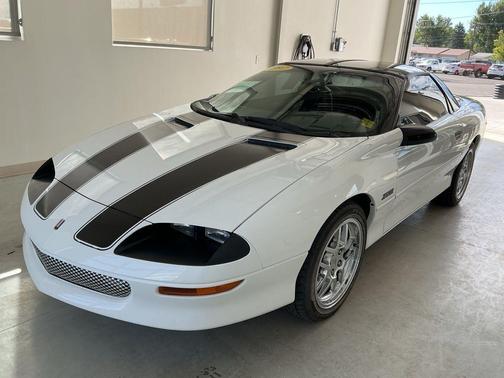 Arctic White 1997 Chevrolet Camaro Z28