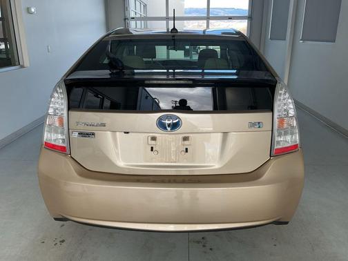 2010 Toyota Prius I