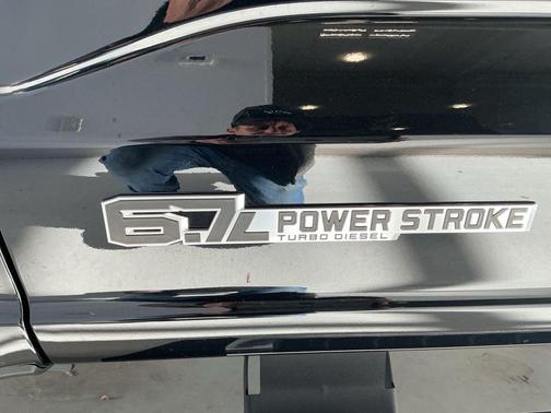 2026 Ford F-350 Lariat Super Duty