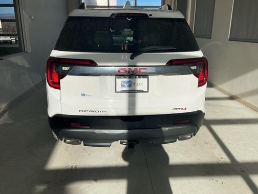 2021 GMC Acadia AT4
