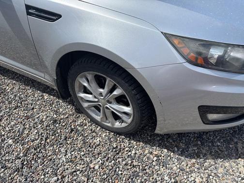 Bright Silver Metallic 2013 Kia Optima EX